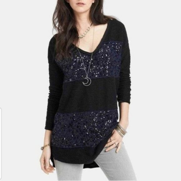 Free People Sweaters - Free people sequin tunic sweater